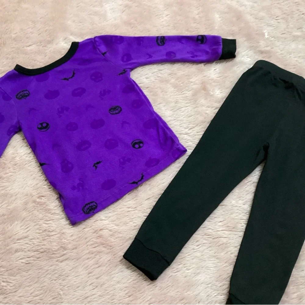 Disney Purple Jack Skellington Top with Black Leggings & Minnie Robe - Picture 5 of 5